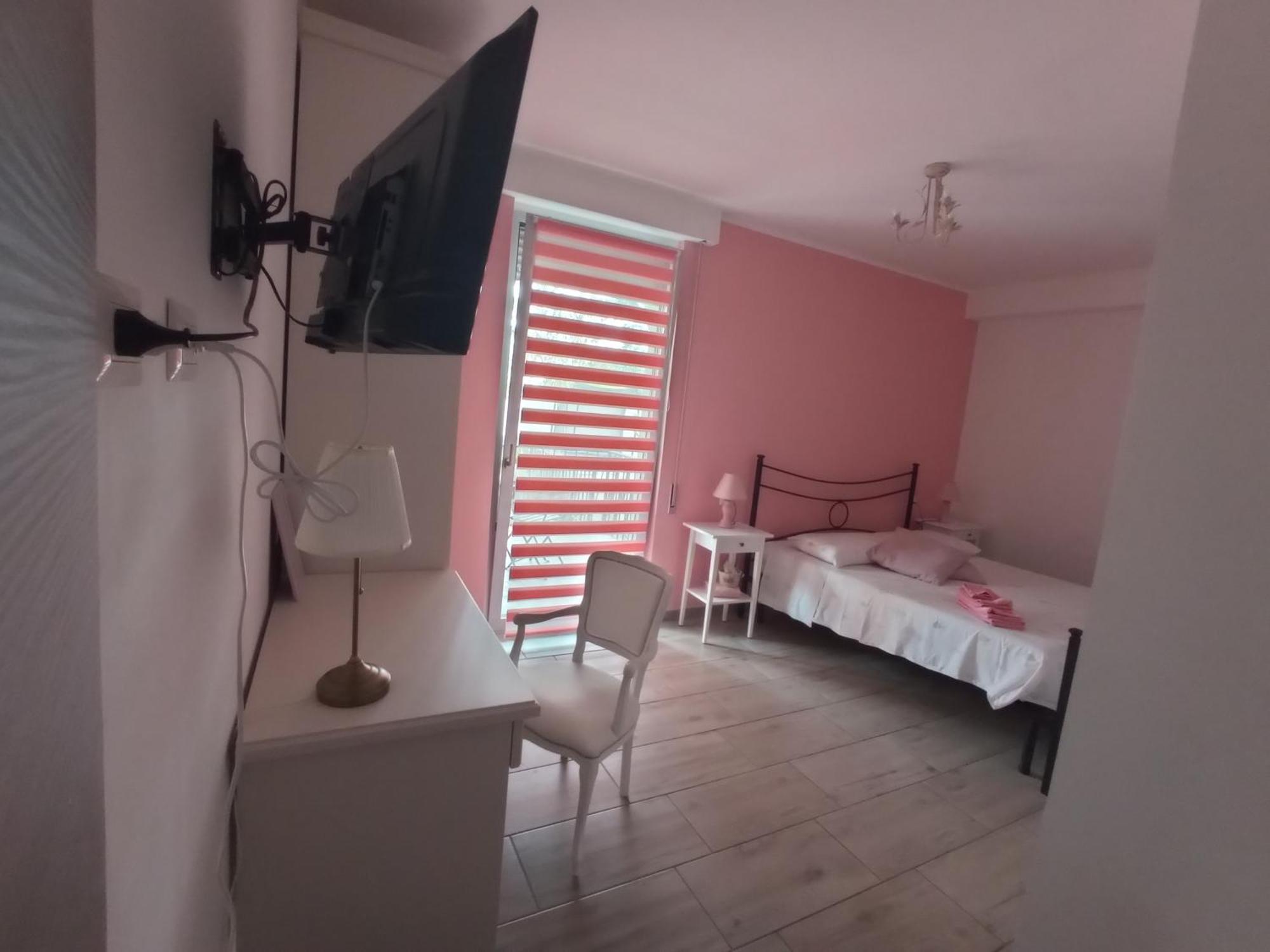 Bed&Breakfast Villa Nora Quartu SantʼElena Kültér fotó